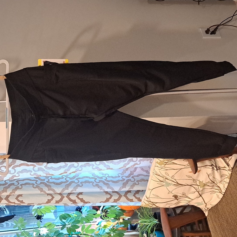 NWT Women's black joggers 32° Heat Size S - Picture 5 of 8